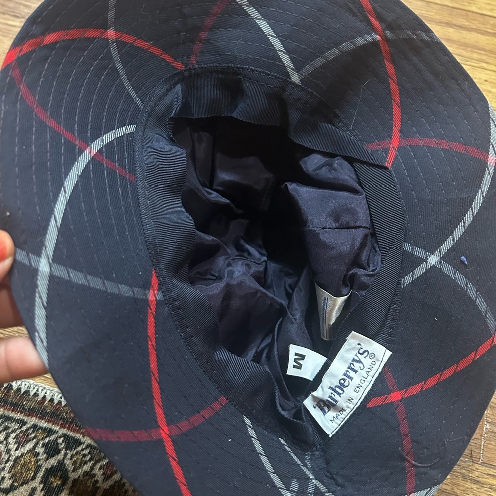 Vintage Burberry Crusher Men’s Hat! Made in England! Burberry - Picture 2 of 12
